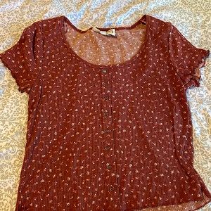 Hippie Rose maroon crop top
